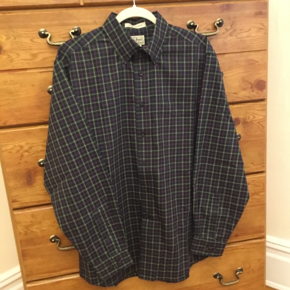 L. L. BEAN MEN’S PLAID SHIRT